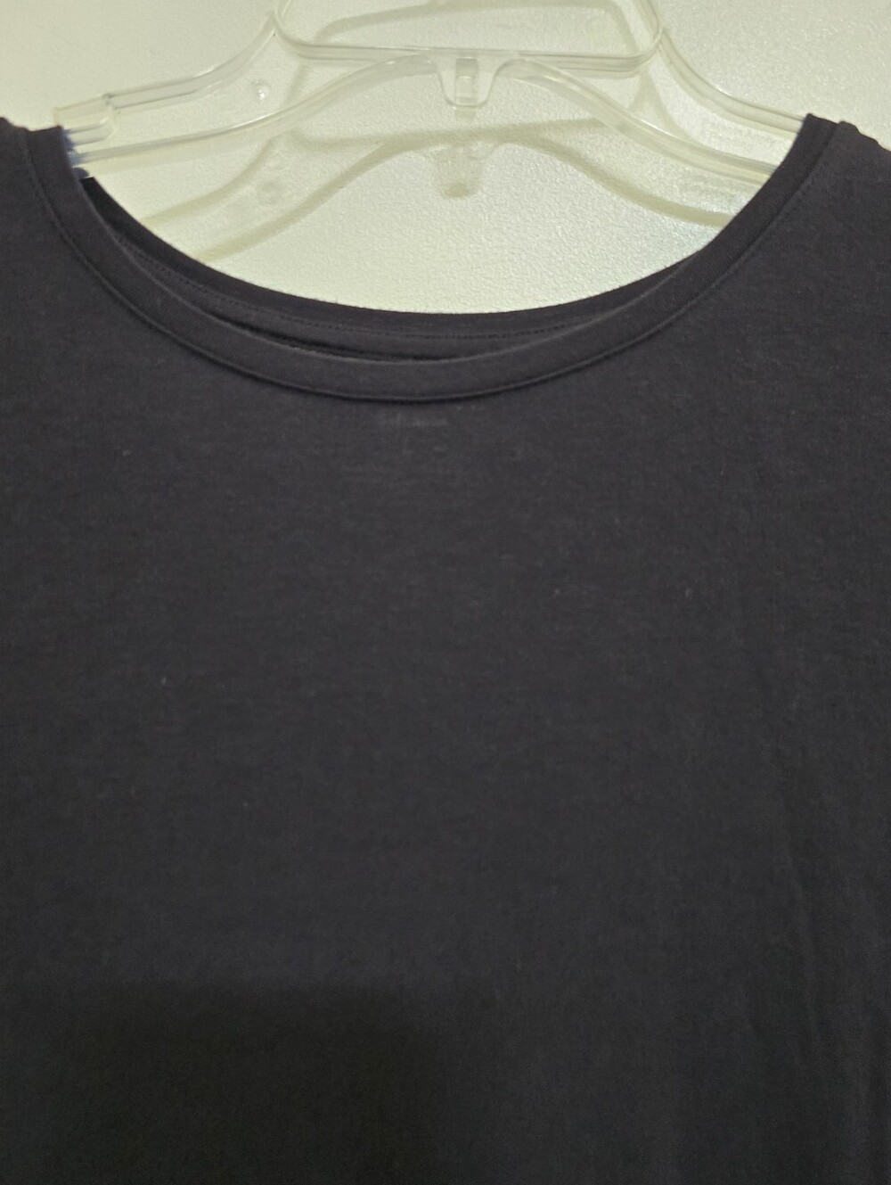 NINE WEST‎ size Large Soft Spun Short Sleeve Essential Tee Solid Black - Picture 7 of 10